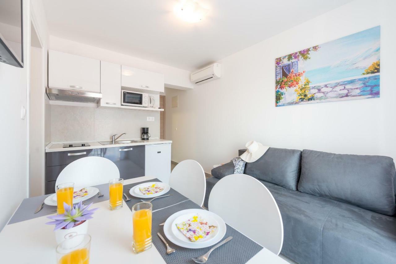 Guesthouse Pezo โมโกชิซา ภายนอก รูปภาพ